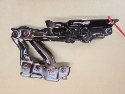 Левый петля капот volvo s90 v90 цвет 722 фото №1