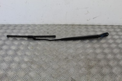 Рычаг дворники правое peugeot 2008 ii 2 фото №1