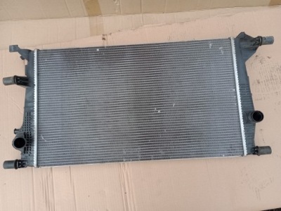 Renault megane 3 радиатор воды 1,6-2,0 dci фото №1