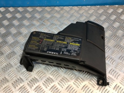 Mercedes ml w163 98- кришка захист запобіжників 1635400082 фото №1