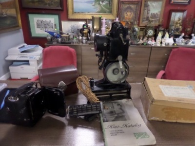 Przedwojenny projektor Pathe Baby