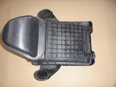 Корпус фільтра повітря maserati quattroporte 06 фото №1