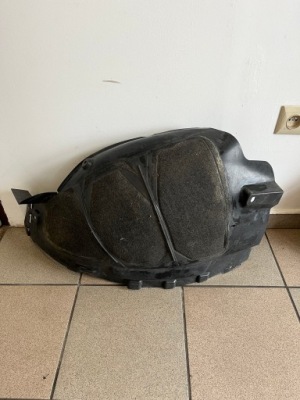 Opel zafira c подкрылок левая, 13301575 фото №1