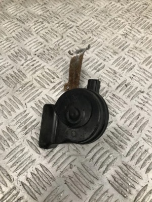 Клаксон audi a3 8v 12- фото №1