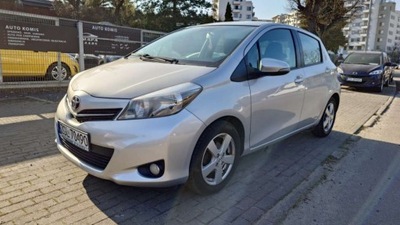 Toyota Yaris 1.3 99 KM Benzyna Bezwypadkowy Za...