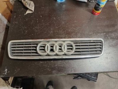 Решётка радиатора радиатора решётка радиатора a4 b5 8d0853651j фото №1