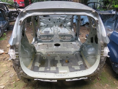 Pas задний задняя поддон kia carens iv фото №1