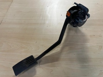 Land rover discovery 2 l318 2.5 td5 потенциометр газа slc000020 фото №1