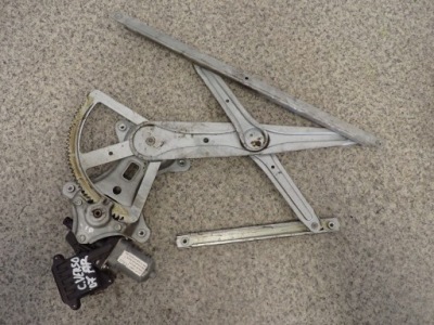 Corolla verso 04- подъемник стекло задний правый фото №1