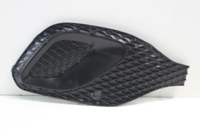 Решётка правая бампер перед mercedes gla 247 w247 a2478850804 фото №1