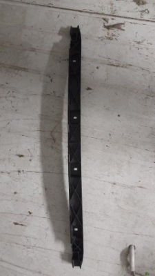 A6 c7 4g напрямна бампера задня 4g5807458 фото №1