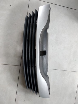 Решітка радіатора решітка радіатора renault laguna ii фото №1