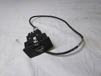 Focus mk3 lift роз'єм port usb gc3t-14f014-ab фото №1