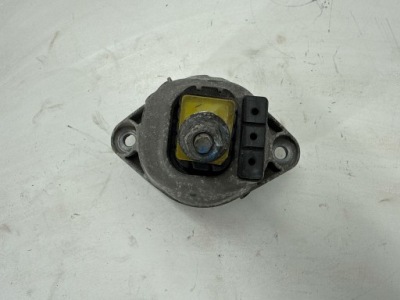 Подушка двигателя правая chevrolet camaro 3.6 v6 2016-2020 фото №1