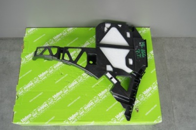 Mercedes-benz оригінальний номер a1668851221 напрямна бампер фото №1