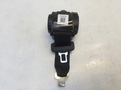 Bmw 2 f44 gran coupe pas безопасности задняя середина фото №1