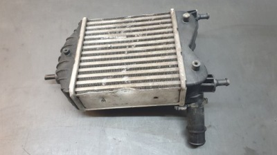 Інтеркулер lancia ypsilon fiat punto 2 1.3 m-jet фото №1