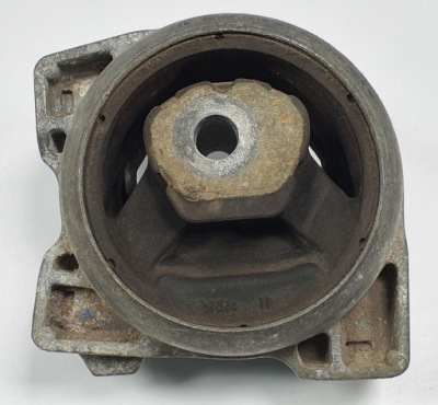 Подушка двигуна mercedes w169 1.5 фото №1