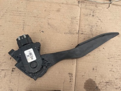 Opel meriva b потенциометр газа педаль 13252885 фото №1