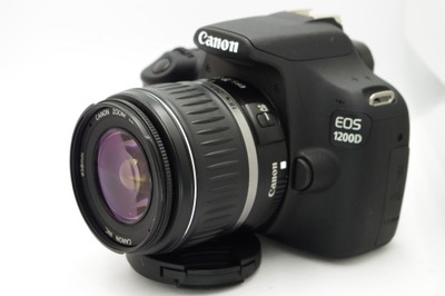 CANON EOS 1200D + CANON EF-S 18-55mm 3.5-5.6 II JAK NOWY