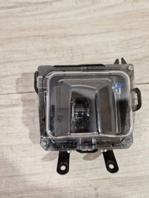 Противотуманная фара подсветка поворота lexus nx 22- правый фото №1