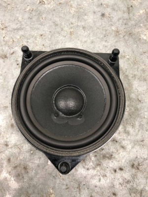 Динамик дверь правый задняя mercedes s-klasa w222 long amg a2228208002 фото №1