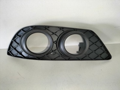 Решётка радиатора решётка правая mercedes c klasa w204 lift 11- фото №1