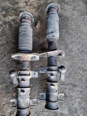 Амортизатор задний  левый правый alfa romeo crosswagon фото №1