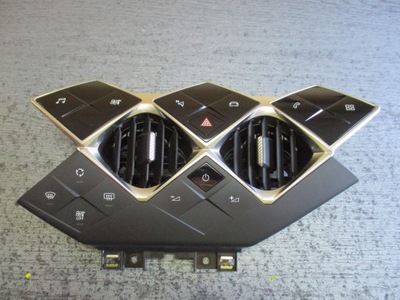 Панель citroen ds3 crossback 9822535280 фото №1