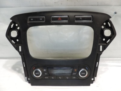 Рамка панель кондиционера mondeo mk4 bm2t18c612hb фото №1