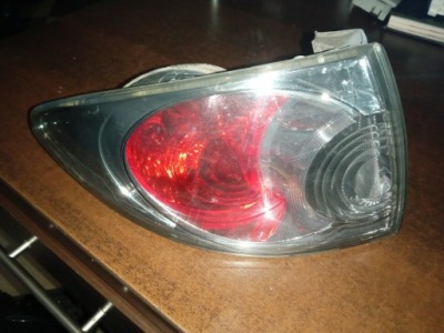Лампа ліва задня mazda 6 w крила europa фото №1
