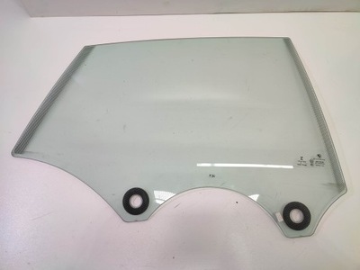 Bmw f36 задня скло правих двері фото №1