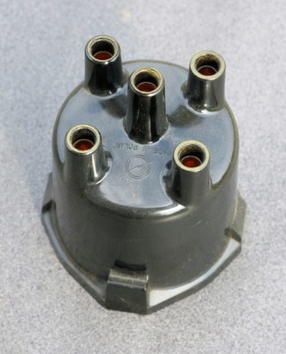 Трамблерна кришка апарата запалювання fiat 125p fso polonez фото №1