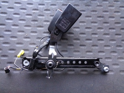 Кліпса поперечина задня a2218602569 mercedes s w221 lift фото №1