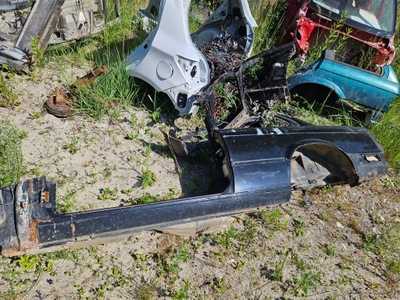 Чверть ліва поріг блок двигуна bmw e30 coupe фото №1