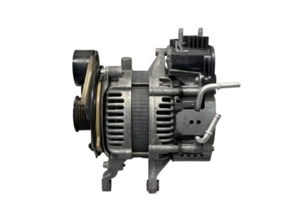 Mercedes оригінальний номер a2649001000 w205 генератор генератор фото №1