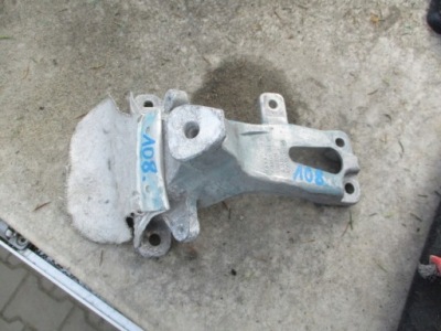 76. кронштейн двигуна vw audi 4m0199308be фото №1