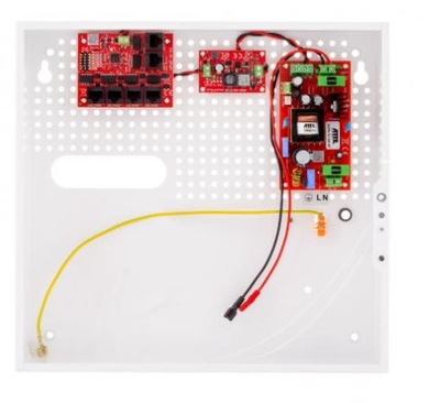 Zestaw buforowy ze Switch POE 5 kamer IPUPS-5-11-F