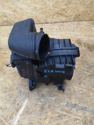 Mercedes cla w118 корпус фильтра воздуха a2472403100 фото №1