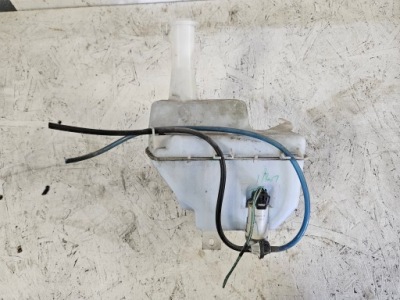 Mitsubishi space star ii 12- бак омывателя комплект фото №1