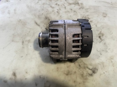 Audi a4 a5 a6 q7 3.0 tdi генератор 059903024a фото №1