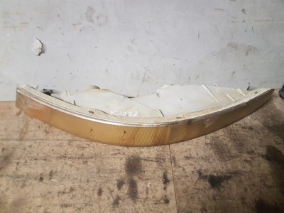 Лампа поворотник toyota previa левая фото №1