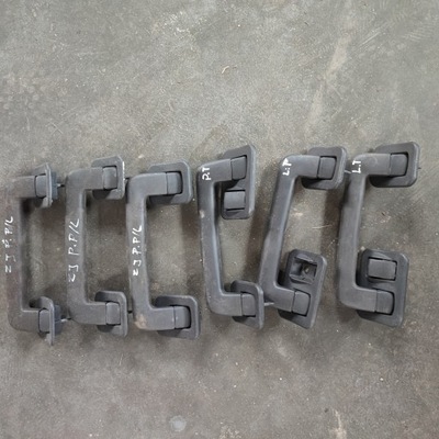 Jeep cherokee zj ручка внутрішня фото №1