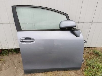Toyota verso 09-18 двері праве перед передні фото №1