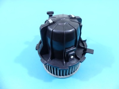 Повітродувка обдув вентилятор audi a5 i 8t u0852003 фото №1