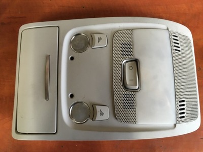 Лампа стельовий audi a5 8t фото №1