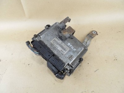 Fiat stilo jtd бортовий комп'ютер 0281011396 фото №1