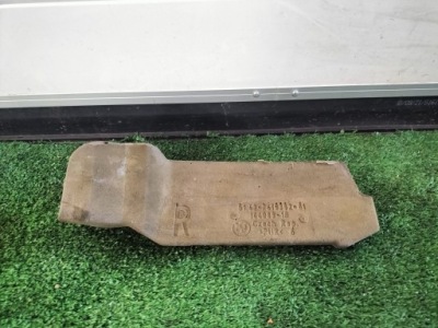 Перегородка стойка a правая bmw 2 f46 7419362 фото №1