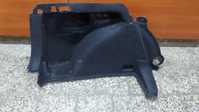 Оббивка обшивка багажника лівий задня skoda scala 19- фото №1