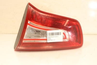 Лампа права задня w кришка багажника kia sportage iii фото №1